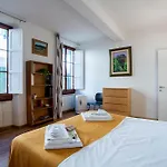 Apartment 2br Historic Center, Perfect For Visiting Florenz